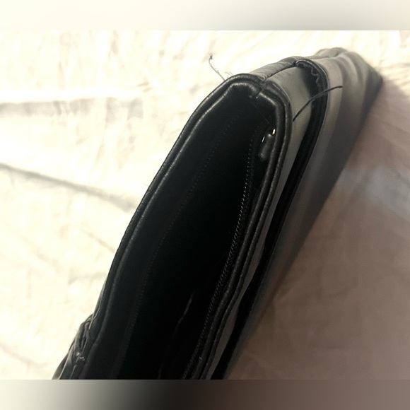 Almondo Originals Faux(?) Leather Black Clutch Bag - Picture 10 of 15